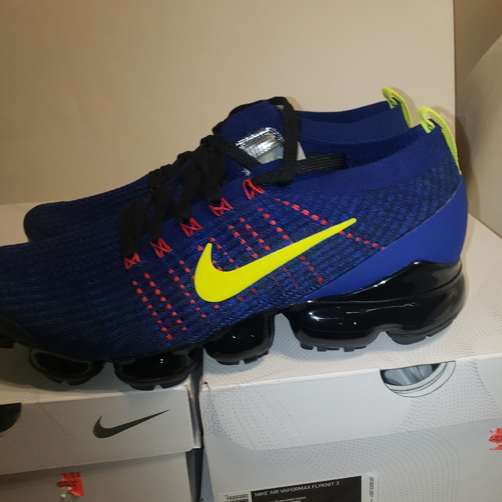 Nike Air VaporMax Flyknit 3 Deep Royal Volt - Picture 16 of 16
